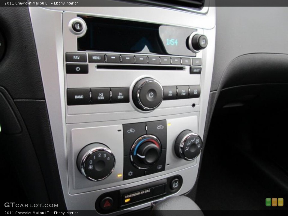 Ebony Interior Controls for the 2011 Chevrolet Malibu LT #40126432