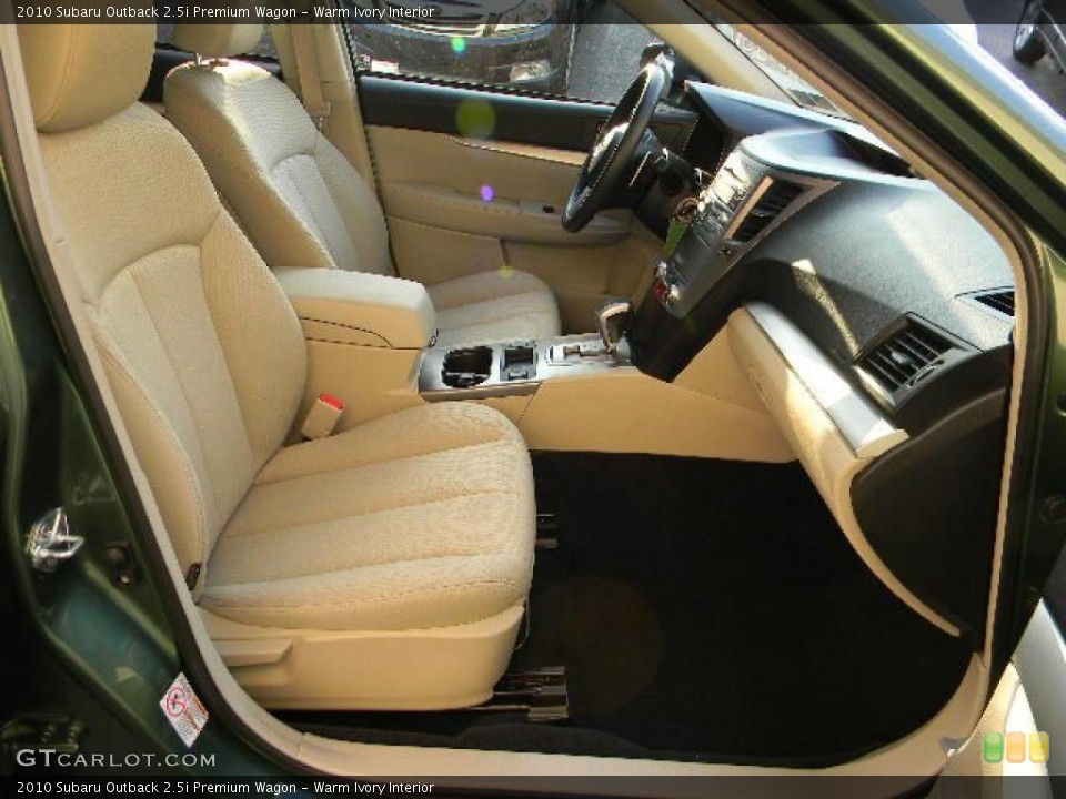 Warm Ivory Interior Photo for the 2010 Subaru Outback 2.5i Premium Wagon #40129632