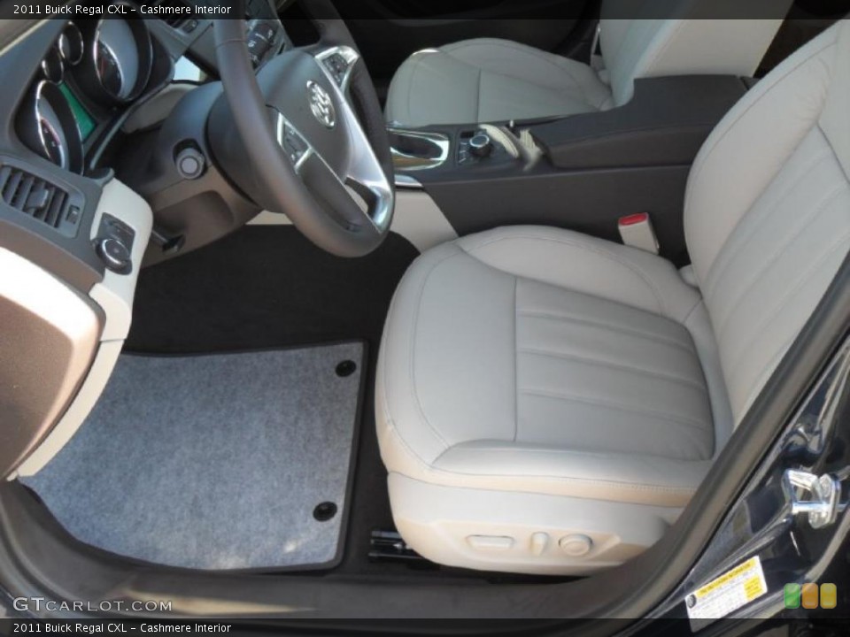 Cashmere Interior Photo for the 2011 Buick Regal CXL #40145281