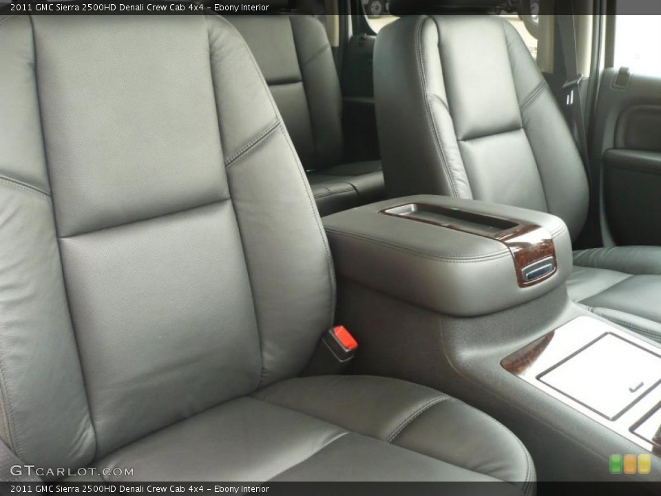 Ebony Interior Photo for the 2011 GMC Sierra 2500HD Denali Crew Cab 4x4 #40168737