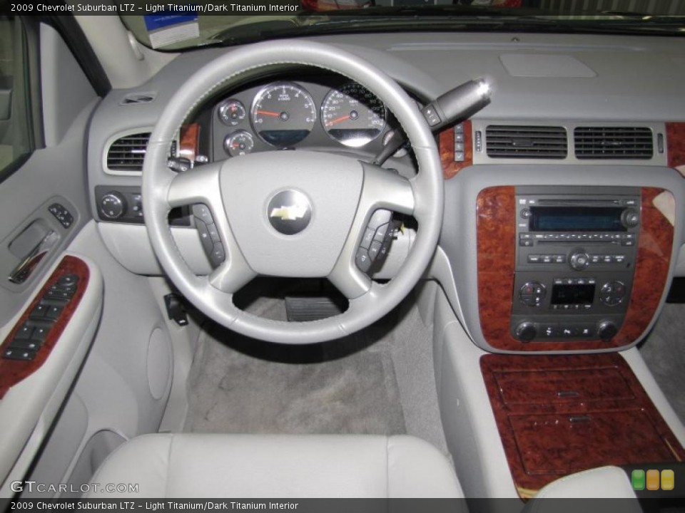Light Titanium/Dark Titanium Interior Dashboard for the 2009 Chevrolet Suburban LTZ #40199388