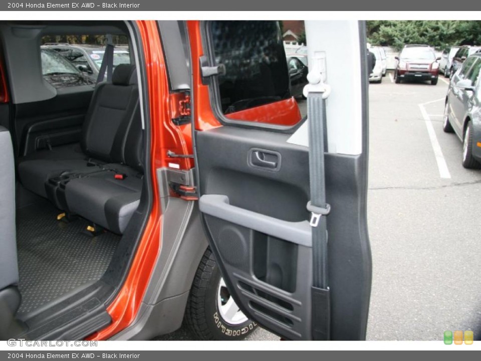 Black Interior Door Panel for the 2004 Honda Element EX AWD #40200512
