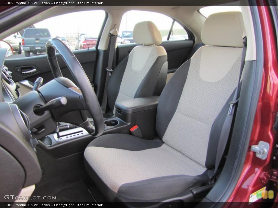 Ebony/Light Titanium Interior Photo for the 2009 Pontiac G6 V6 Sedan #40216081