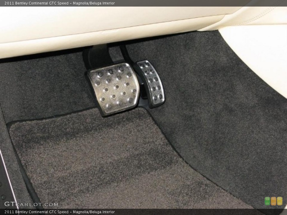 Magnolia/Beluga Interior Controls for the 2011 Bentley Continental GTC Speed #40223714