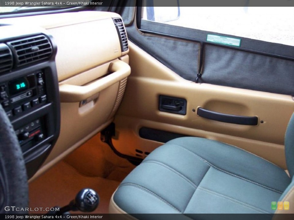 Green/Khaki Interior Photo for the 1998 Jeep Wrangler Sahara 4x4 #40229302