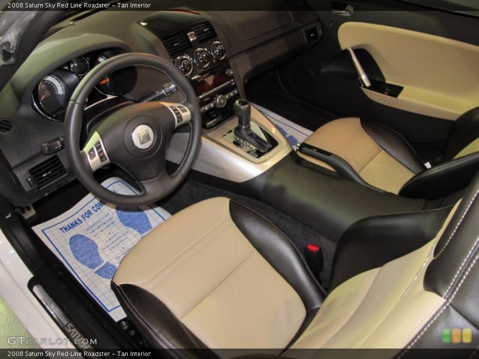 Tan Interior Photo for the 2008 Saturn Sky Red Line Roadster #40230590