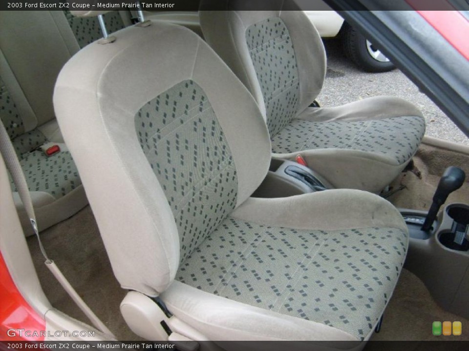 Medium Prairie Tan Interior Photo for the 2003 Ford Escort ZX2 Coupe #40249750