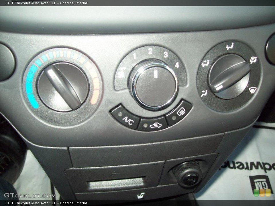 Charcoal Interior Controls for the 2011 Chevrolet Aveo Aveo5 LT #40272830