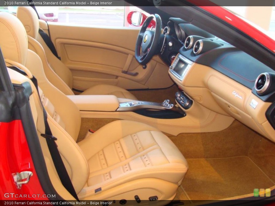 Beige Interior Photo for the 2010 Ferrari California  #40272946