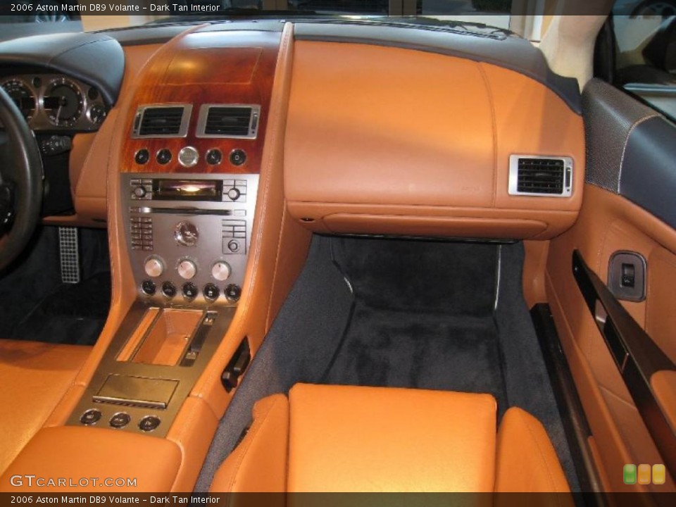 Dark Tan Interior Dashboard for the 2006 Aston Martin DB9 Volante #40274746