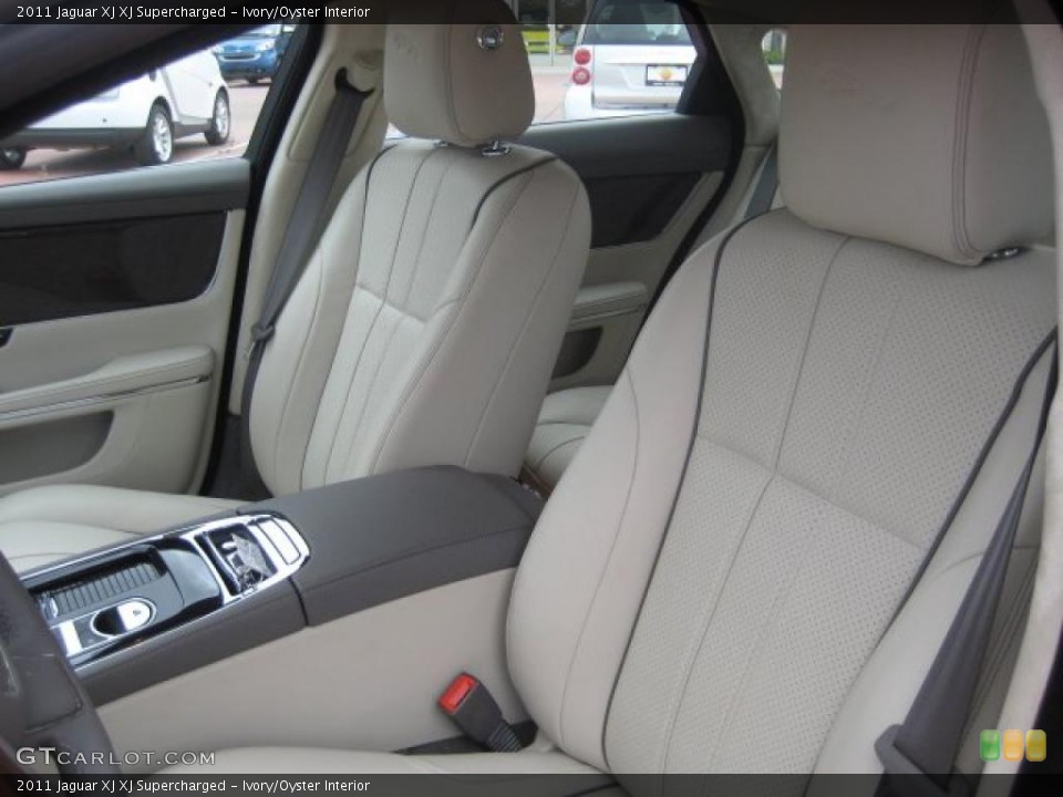 Ivory/Oyster Interior Photo for the 2011 Jaguar XJ XJ Supercharged #40280286