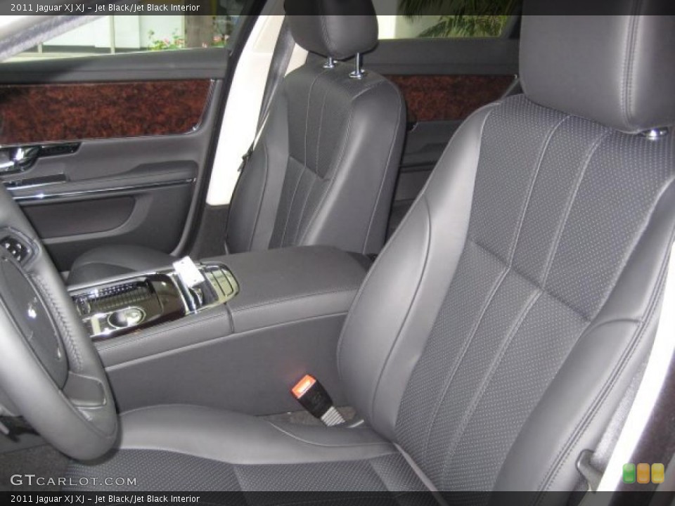 Jet Black/Jet Black Interior Photo for the 2011 Jaguar XJ XJ #40280354