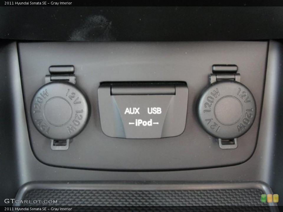 Gray Interior Controls for the 2011 Hyundai Sonata SE #40288650