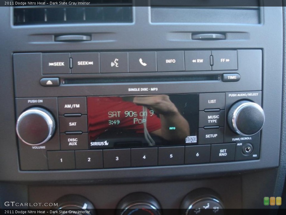 Dark Slate Gray Interior Controls for the 2011 Dodge Nitro Heat #40290523