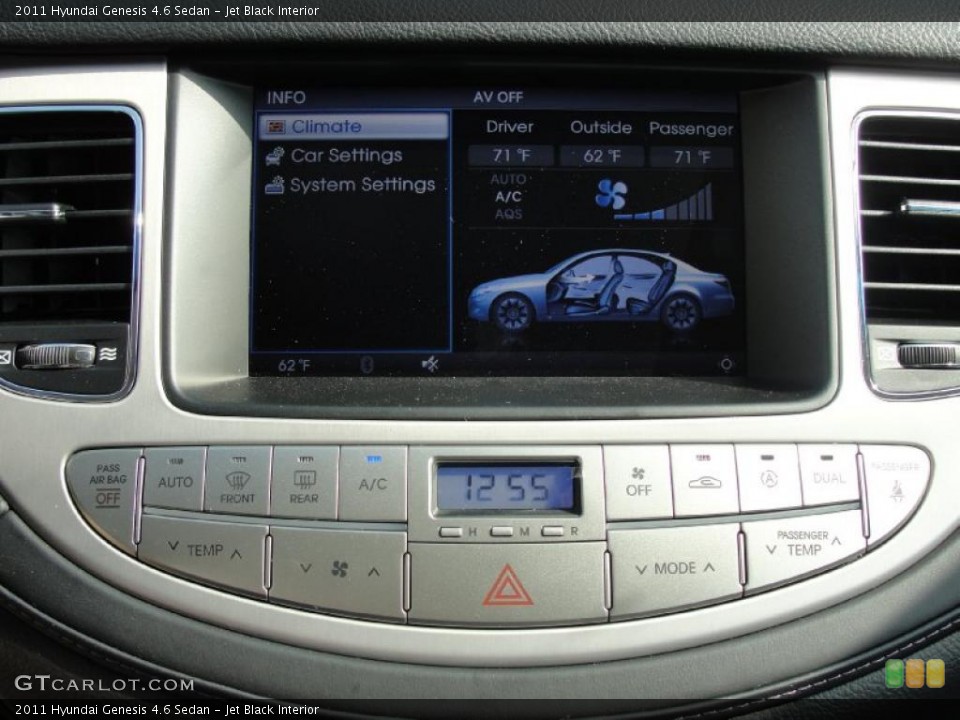 Jet Black Interior Controls for the 2011 Hyundai Genesis 4.6 Sedan #40290883