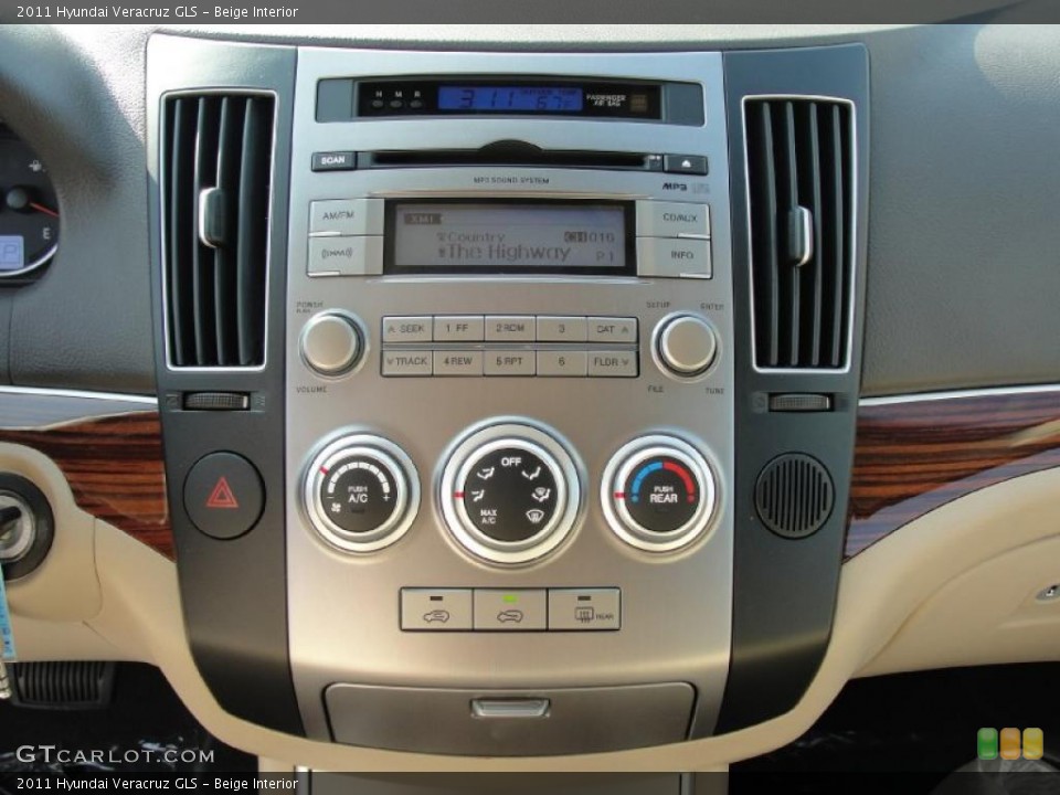 Beige Interior Controls for the 2011 Hyundai Veracruz GLS #40292132