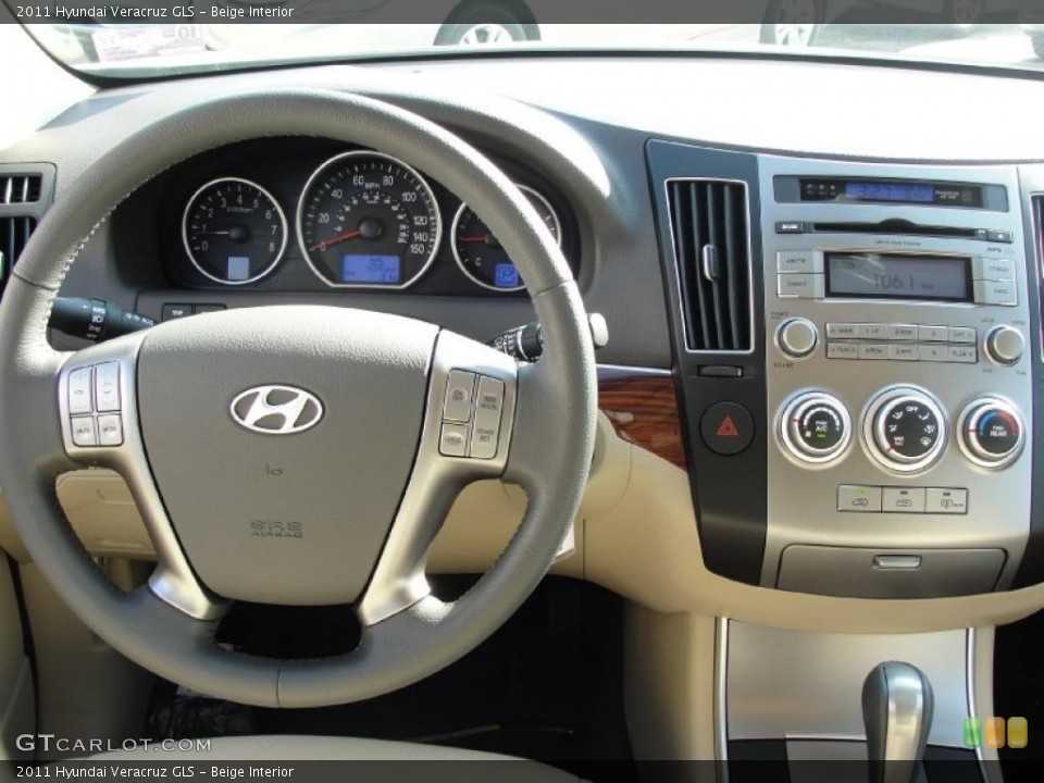 Beige Interior Dashboard for the 2011 Hyundai Veracruz GLS #40292711