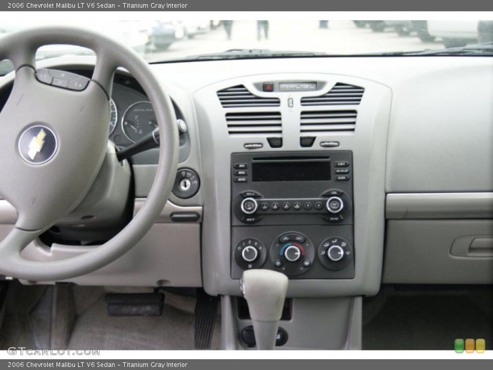 Titanium Gray Interior Controls for the 2006 Chevrolet Malibu LT V6 Sedan #40294483