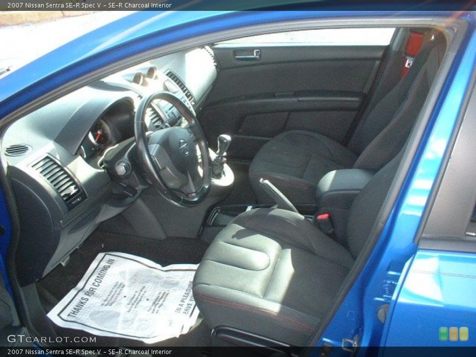 SE-R Charcoal Interior Photo for the 2007 Nissan Sentra SE-R Spec V #40303396