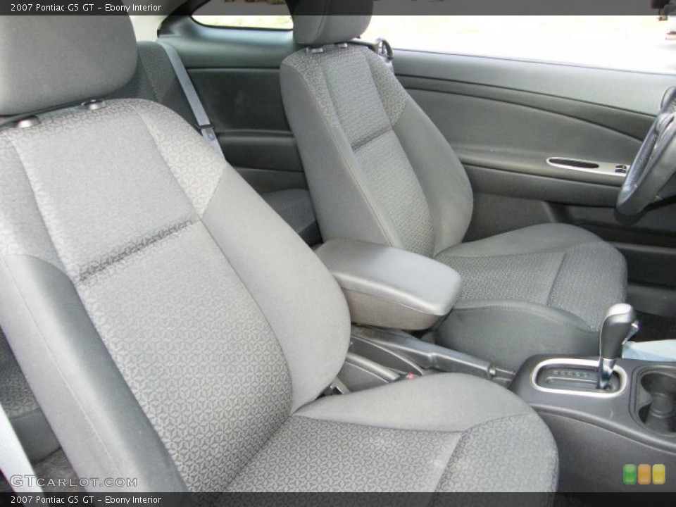 Ebony Interior Photo for the 2007 Pontiac G5 GT #40304672