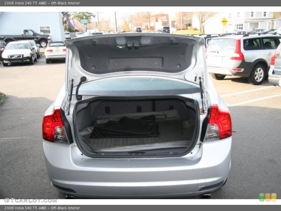Off-Black Interior Trunk for the 2008 Volvo S40 T5 AWD #40317928