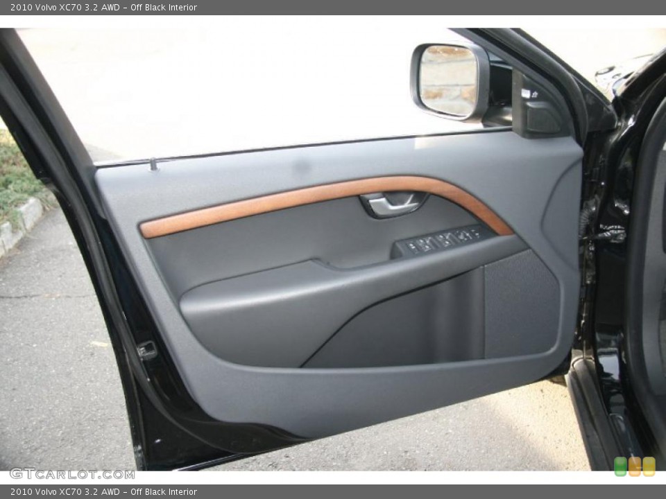 Off Black Interior Door Panel for the 2010 Volvo XC70 3.2 AWD #40318332