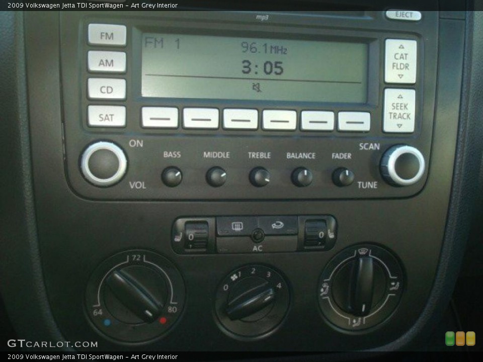 Art Grey Interior Controls for the 2009 Volkswagen Jetta TDI SportWagen #40319304
