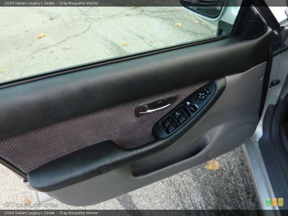 Gray Moquette Interior Door Panel for the 2004 Subaru Legacy L Sedan #40321220