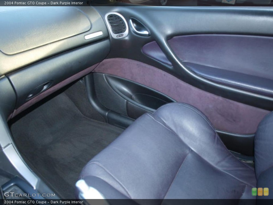 Dark Purple Interior Photo for the 2004 Pontiac GTO Coupe #40322148