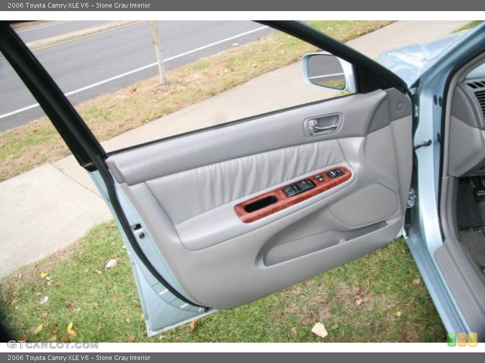 Stone Gray Interior Door Panel for the 2006 Toyota Camry XLE V6 #40326556