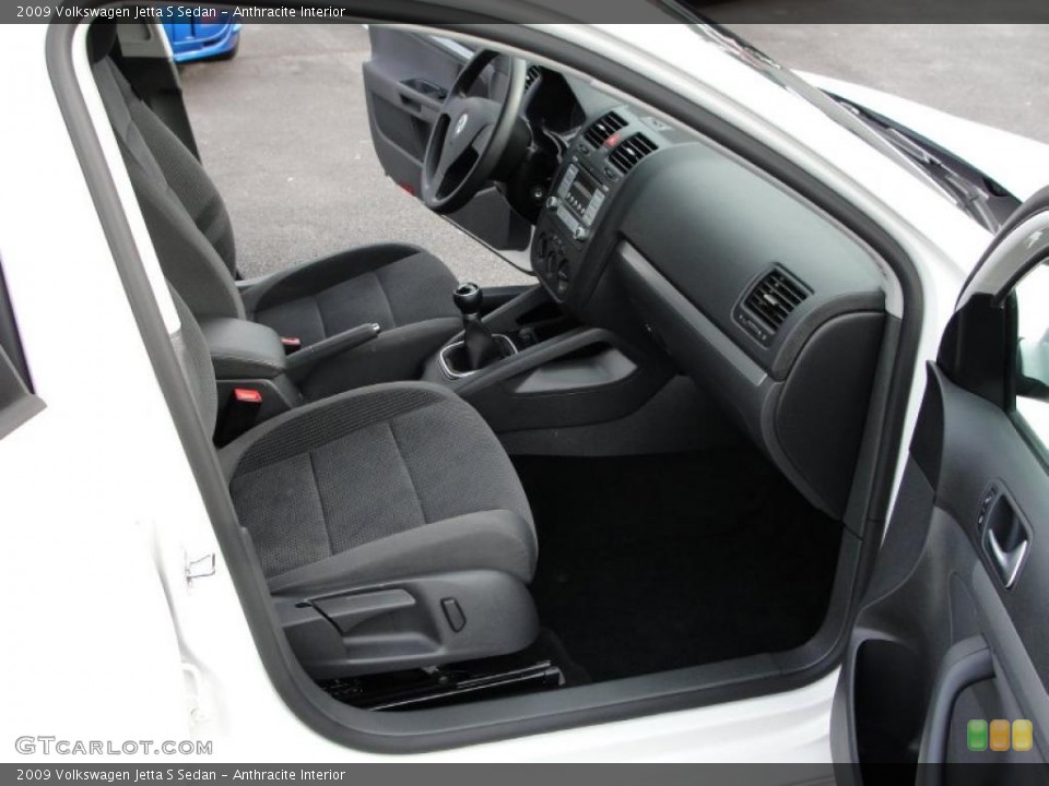 Anthracite Interior Photo for the 2009 Volkswagen Jetta S Sedan #40342496
