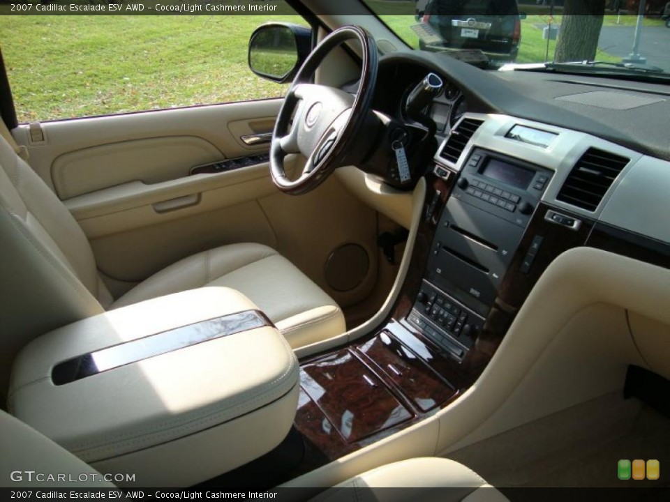 Cocoa/Light Cashmere Interior Photo for the 2007 Cadillac Escalade ESV AWD #40345570
