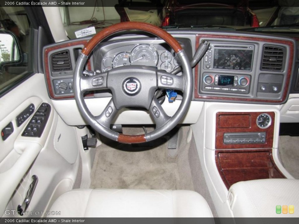 Shale Interior Controls for the 2006 Cadillac Escalade AWD #40346258