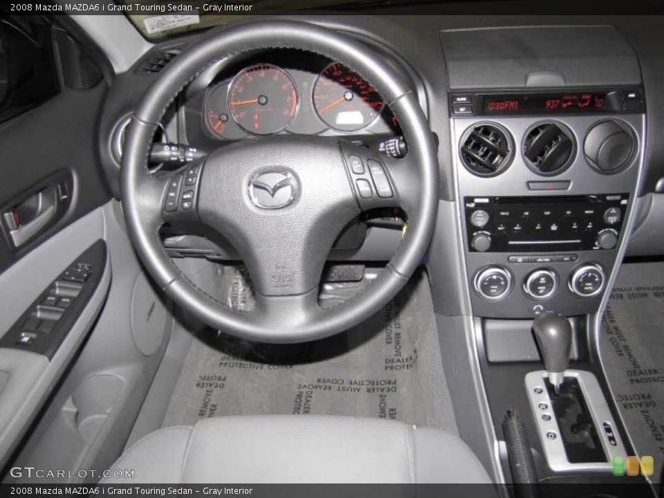 Gray Interior Controls for the 2008 Mazda MAZDA6 i Grand Touring Sedan #40346606