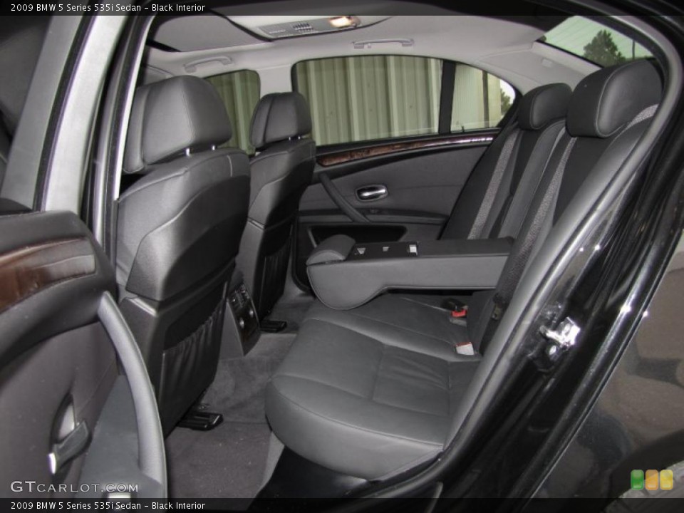 Black Interior Photo for the 2009 BMW 5 Series 535i Sedan #40347230