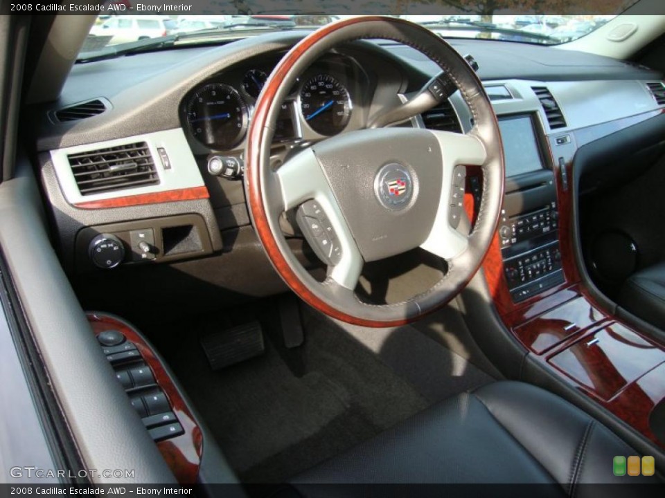 Ebony Interior Photo for the 2008 Cadillac Escalade AWD #40347310