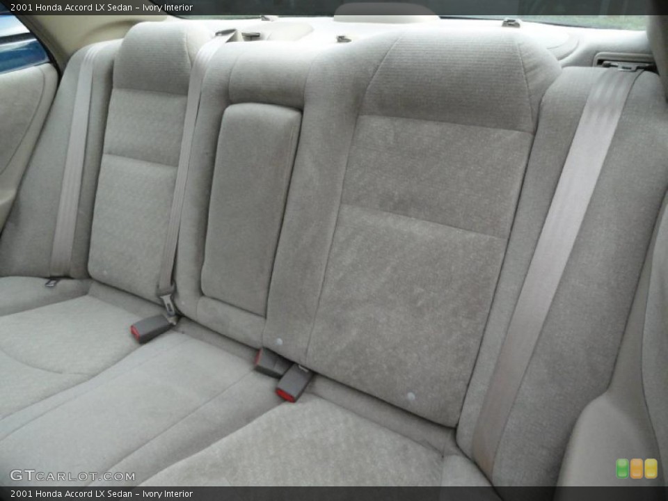 Ivory Interior Photo for the 2001 Honda Accord LX Sedan #40347854