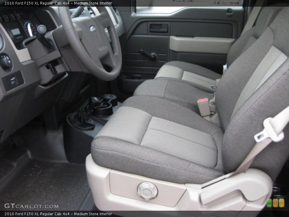 Medium Stone Interior Photo for the 2010 Ford F150 XL Regular Cab 4x4 #40348790