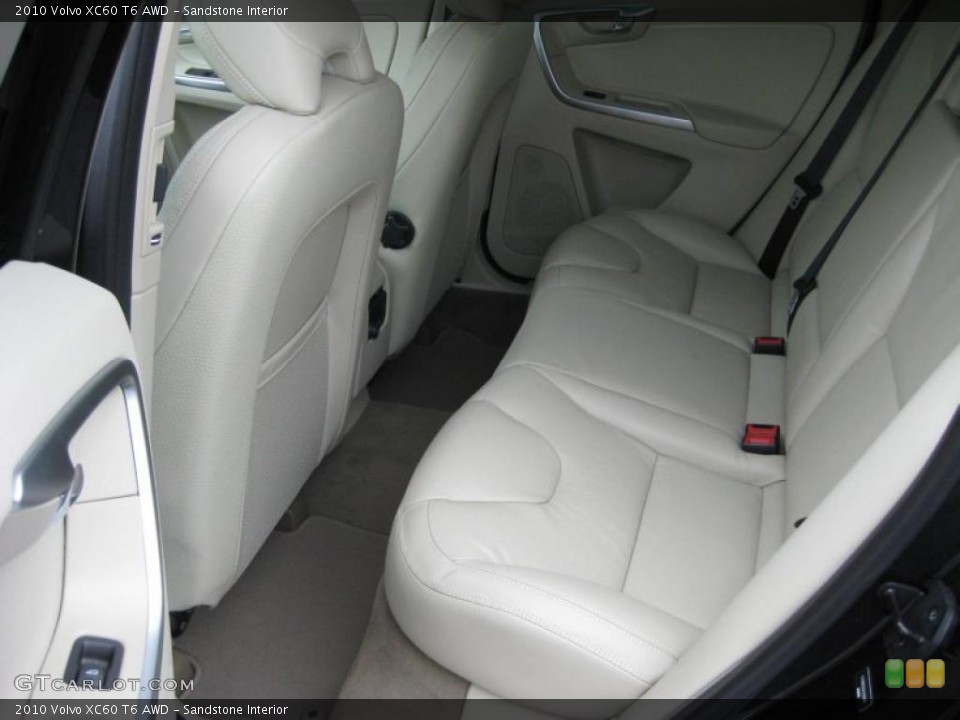 Sandstone Interior Photo for the 2010 Volvo XC60 T6 AWD #40352122