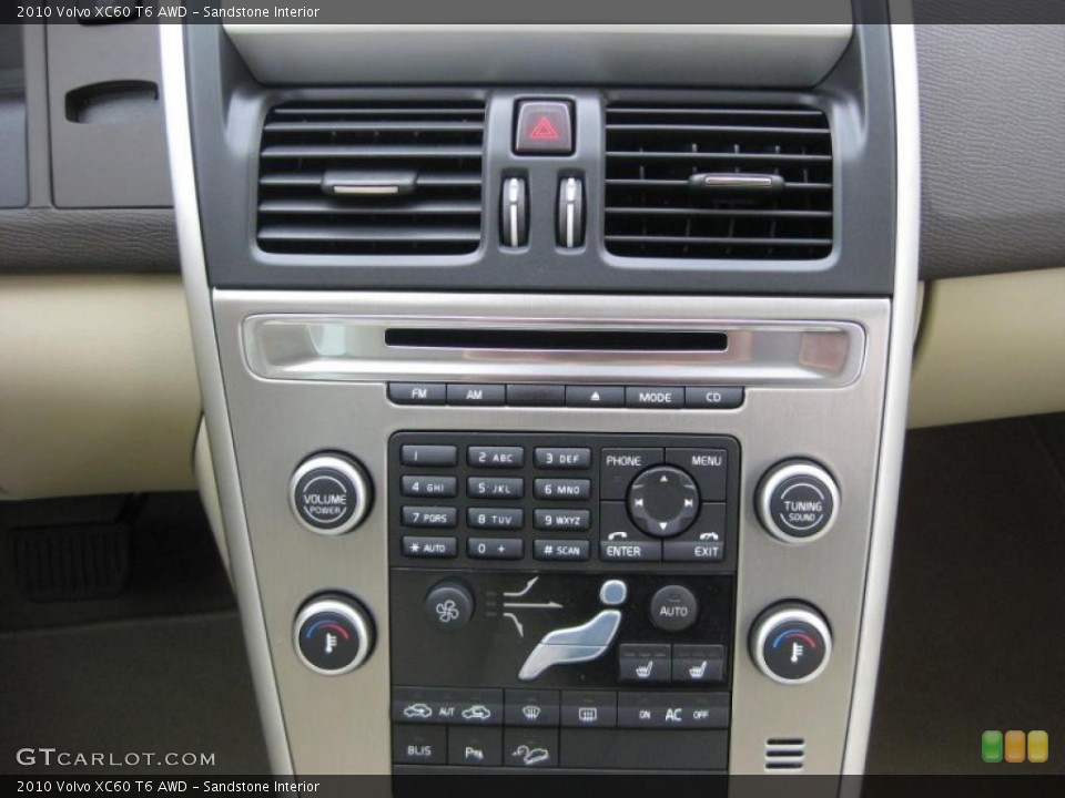 Sandstone Interior Controls for the 2010 Volvo XC60 T6 AWD #40352202