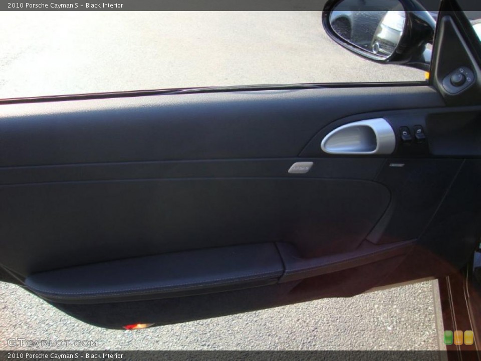 Black Interior Door Panel for the 2010 Porsche Cayman S #40362985