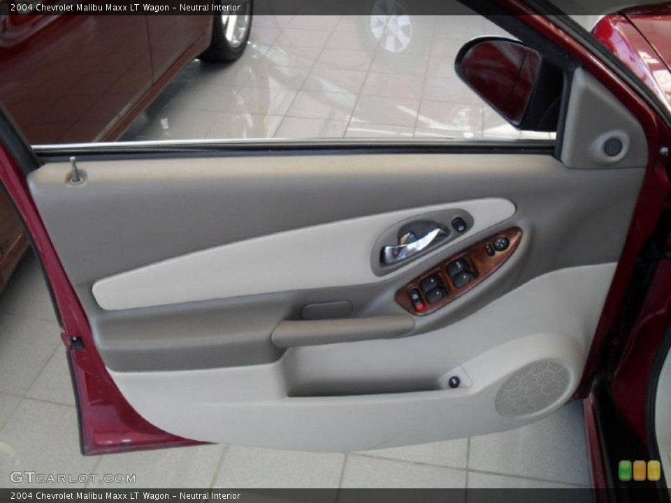 Neutral Interior Door Panel for the 2004 Chevrolet Malibu Maxx LT Wagon #40367369