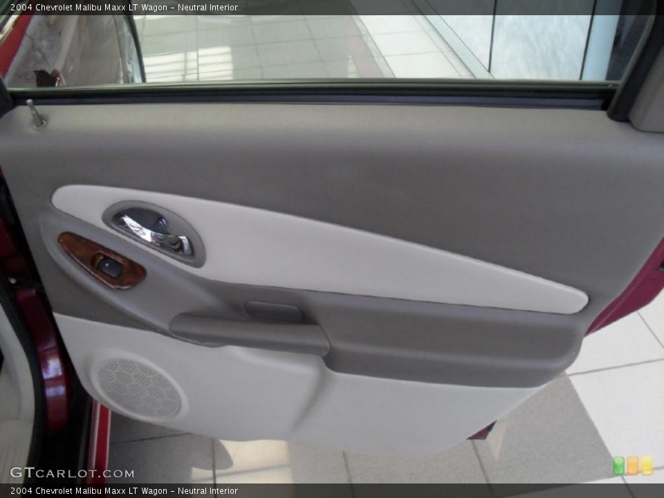 Neutral Interior Door Panel for the 2004 Chevrolet Malibu Maxx LT Wagon #40367457