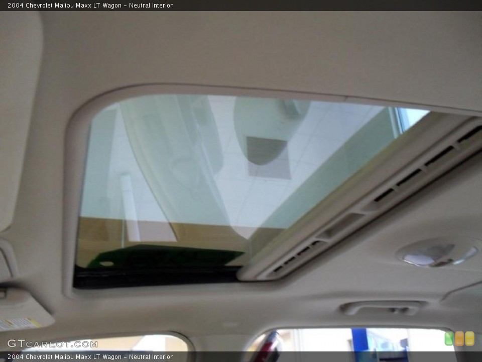 Neutral Interior Sunroof for the 2004 Chevrolet Malibu Maxx LT Wagon #40367597