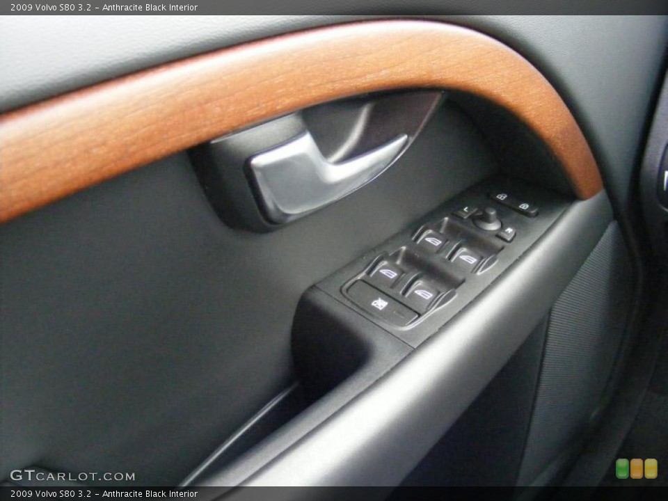 Anthracite Black Interior Controls for the 2009 Volvo S80 3.2 #40367950