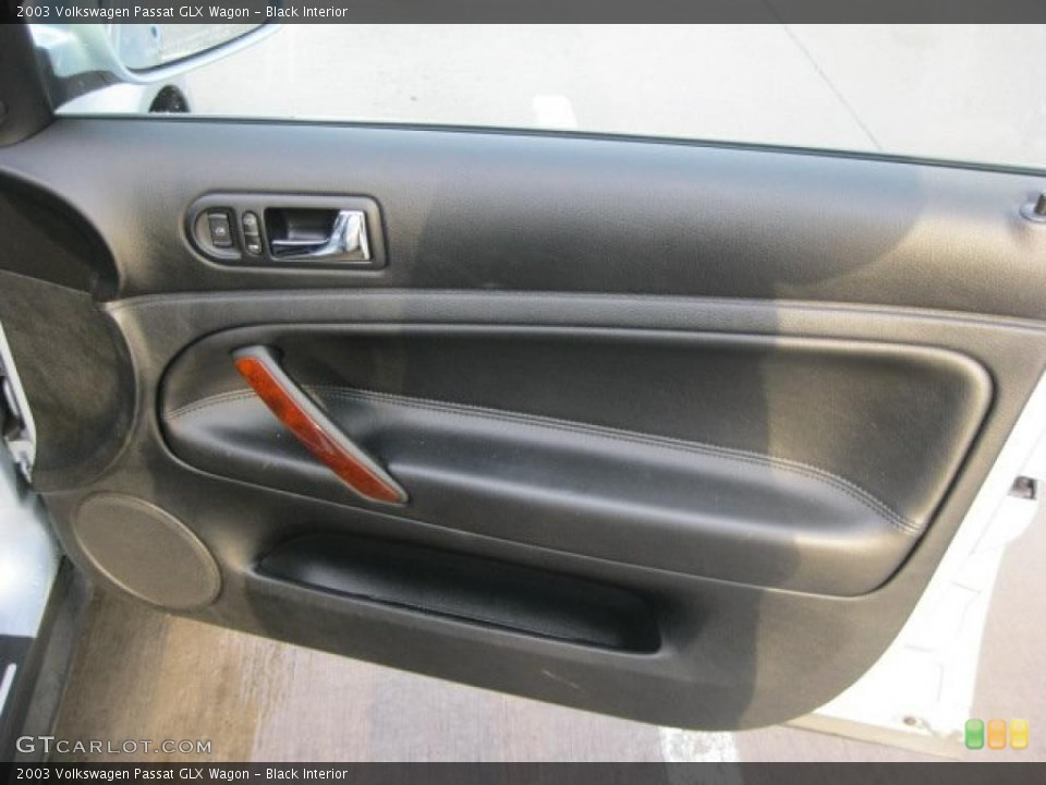 Black Interior Door Panel for the 2003 Volkswagen Passat GLX Wagon #40371149