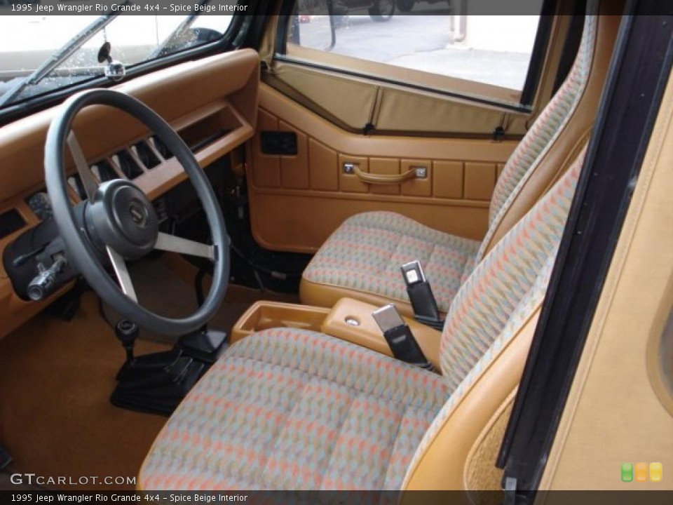 Spice Beige Interior Photo for the 1995 Jeep Wrangler Rio Grande 4x4 #40372242