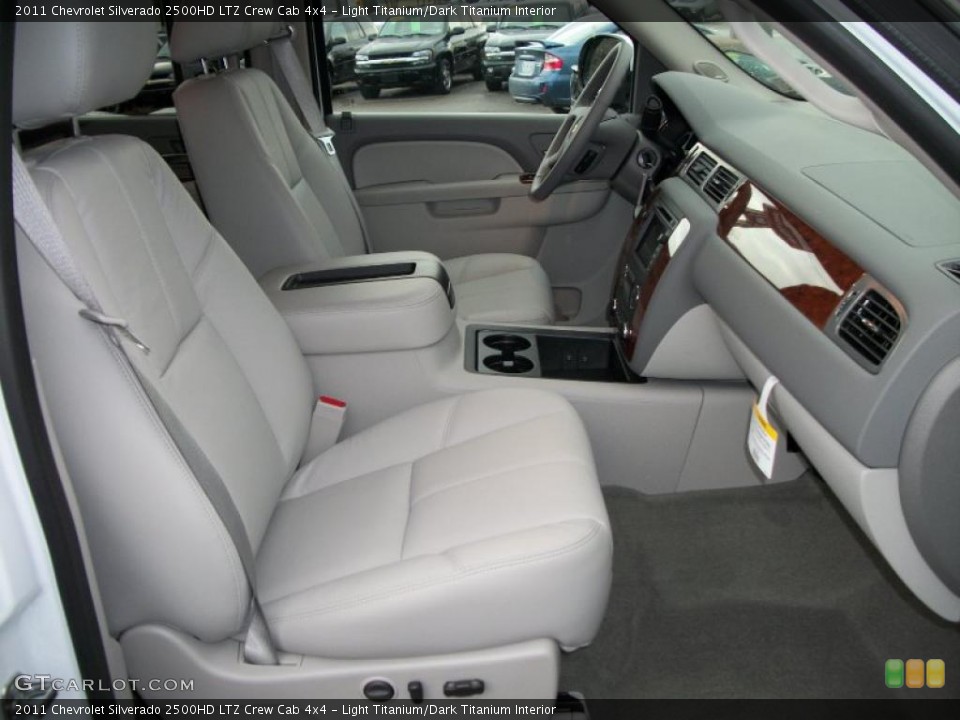 Light Titanium/Dark Titanium Interior Photo for the 2011 Chevrolet Silverado 2500HD LTZ Crew Cab 4x4 #40389389