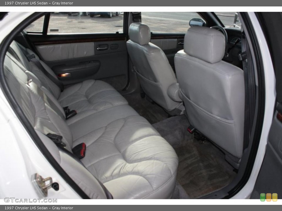 Gray Interior Photo for the 1997 Chrysler LHS Sedan #40392093