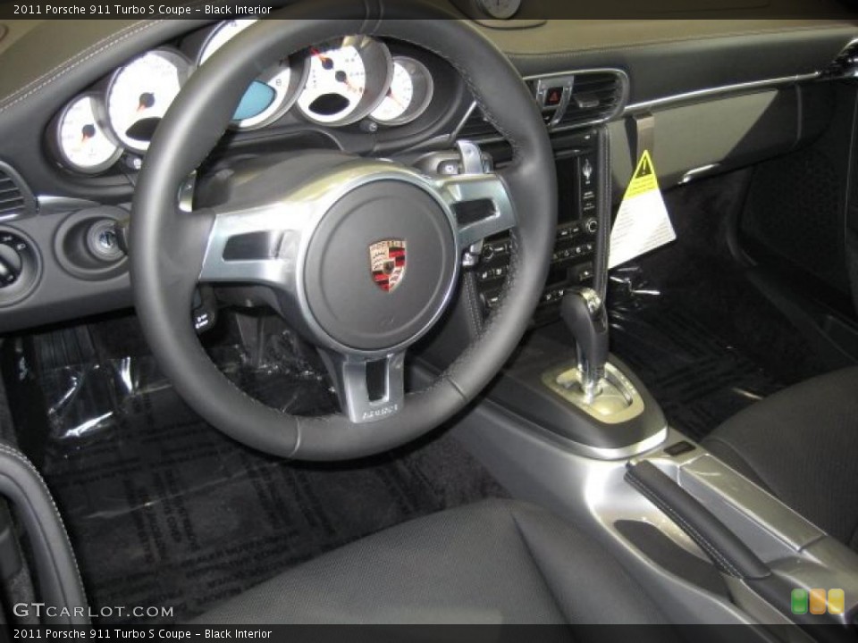 Black Interior Photo for the 2011 Porsche 911 Turbo S Coupe #40397933